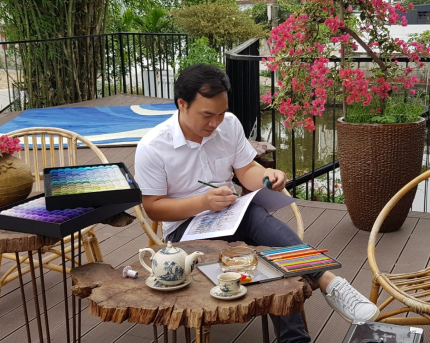 vu tien anh vuong
