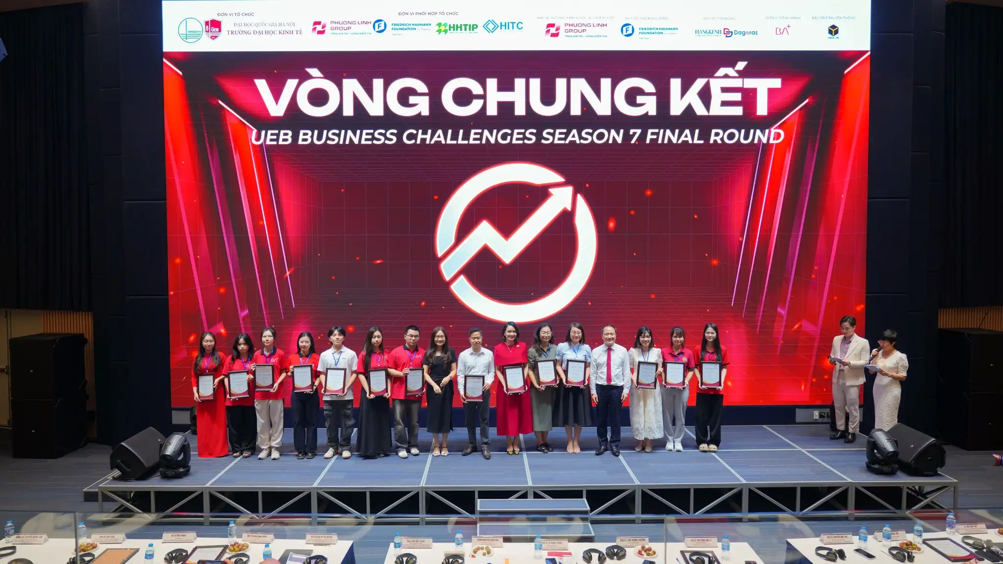 Vong chung ket UEB BUSINESS CHALLENGES MUA 7